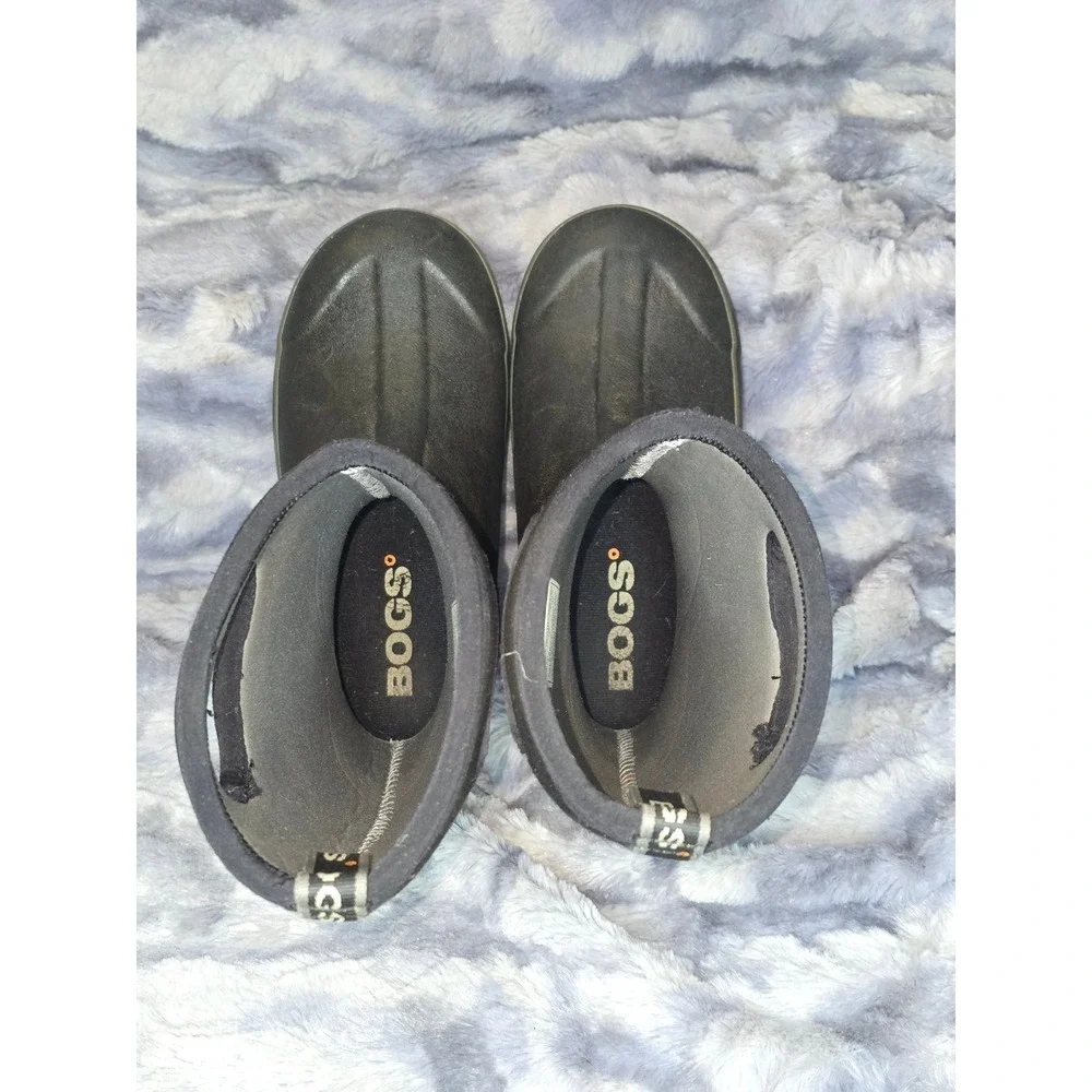 Bogs Classic High‎ HA Waterproof Insulated Boots Youth Size 4 Black
